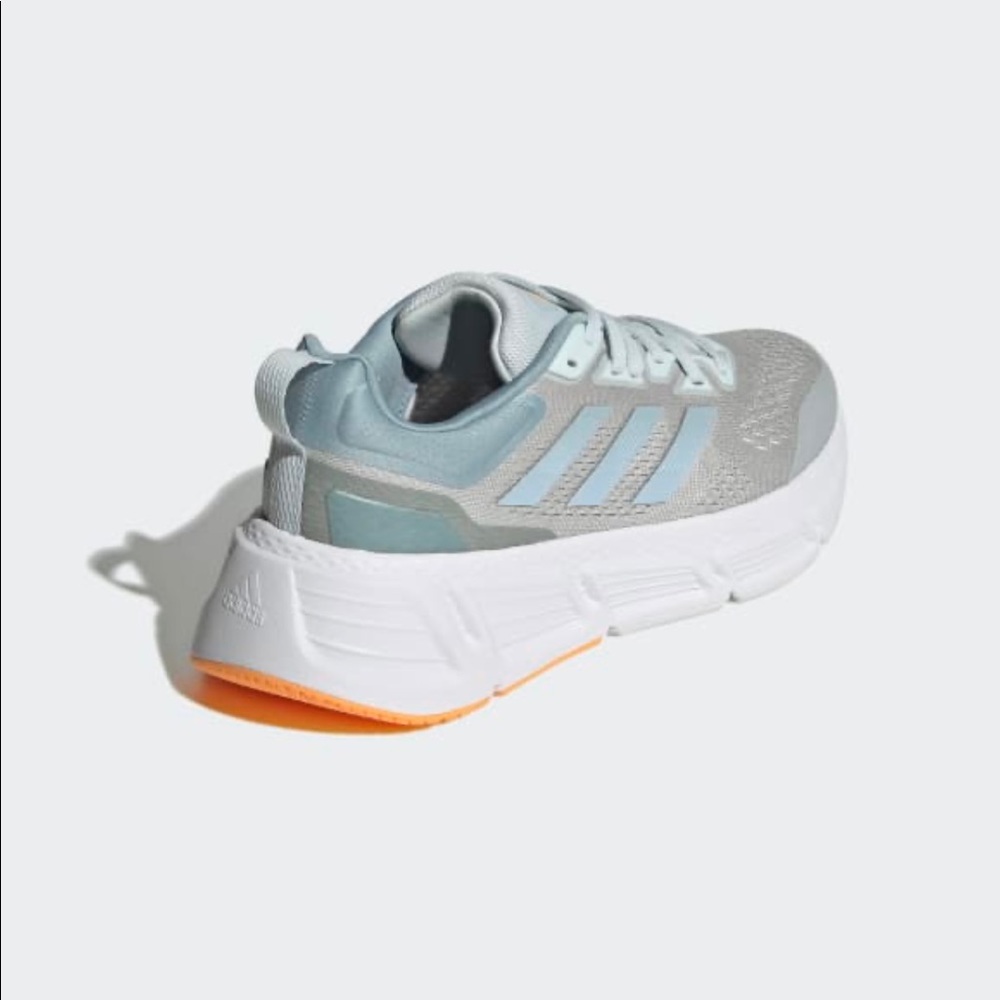 ADIDAS questar sneaker - Picture 5 of 9